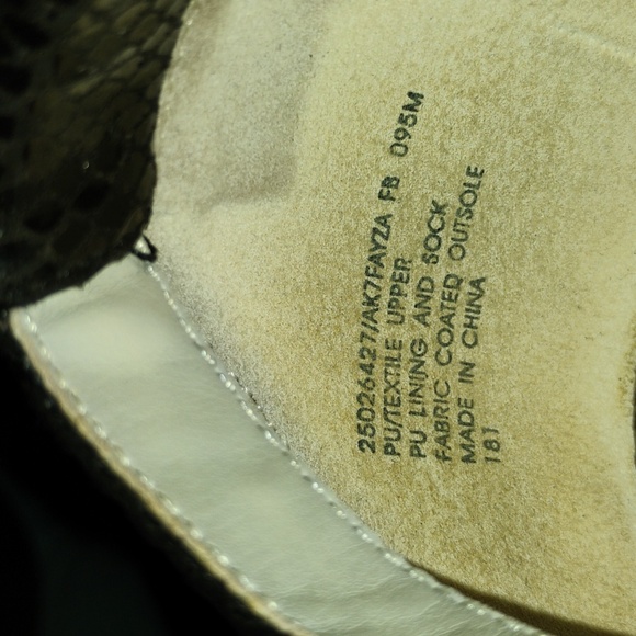 Anne Klein black simi low heal pumps iflex - Picture 2 of 3